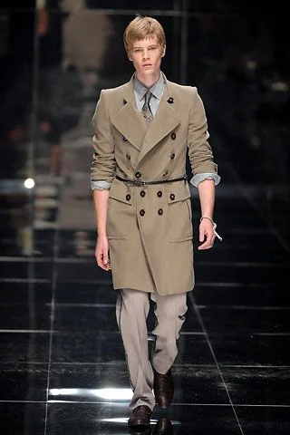 Look 18